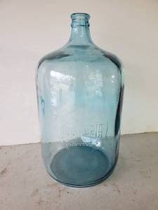 lot 193 image: Vintage Large Glenwood Mpls. Mn Blue Glass Water Jug