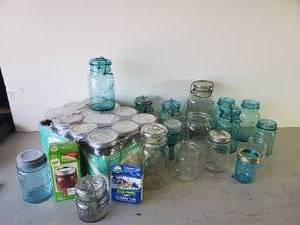 lot 242 image: LARGE Jar Lot,  Case of Quart Jars with one missing, Ball Jars with Glass Lids, and Extra Jar Lids