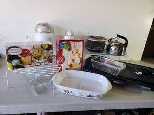 lot 245 image: Kitchen Lot with Still in Box Betty Crocker Cake Decorating Kit, Fox Run Kitchen utinsels in Box, Mr Coffee Coffee Grinder, Rival Crock-ette and More