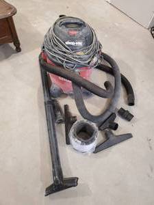 lot 279 image: 12 Gallon Shop-Vac in Working Condition