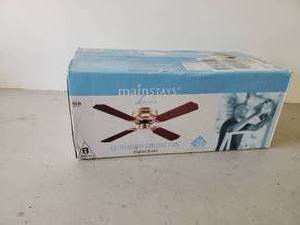 lot 298 image: New in Box Mainstays Ceiling Fan