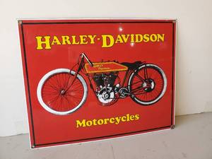 lot 314 image: Heavy Duty Vibrant Color Harley Davidson Sign