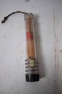 lot 7 image: NightStar Shake Flashlight with Red LED Light