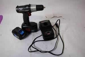 lot C-11 image: Craftsman C3 Cordless Drill Set with Rechargeable Batteries and Charger
