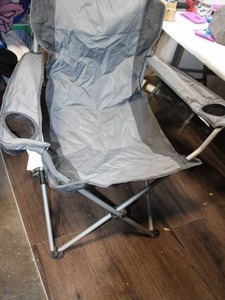 lot 50 image: Embark Oversized Armchair with Cup Holders and Carry Bag
