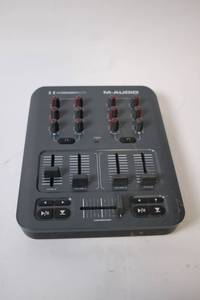 lot 86 image: M-Audio X-Session Pro USB MIDI DJ Controller
