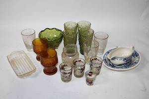 lot 102 image: Vintage Glassware Collection with Mixed Colors and Patterns