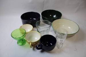 lot 126 image: Collection of Assorted Bowls, Cups, and a Measuring Jug