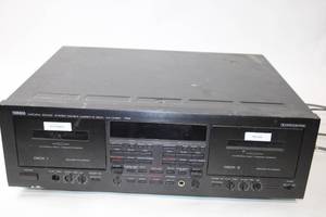 lot 144 image: Yamaha Natural Sound Stereo Double Cassette Deck KX-W952