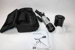 lot 146 image: Meade 60mm Compact Refractor Telescope with Accessories