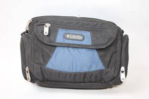 lot 147 image: Columbia Sportswear Digital Companion Padded Pouch