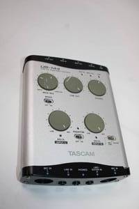 lot 151 image: Tascam US-144 USB 2.0 AudioMIDI Interface