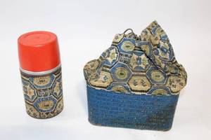 lot 179 image: Vintage Insulated Thermos with Fabric Cover and Carrying Bag