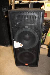 lot 199 image: JBL SoundFactor SF25 Dual 15 Speaker Professional Audio Equipment
