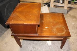 lot 202 image: Used Mid-Century Walnut Step End Table