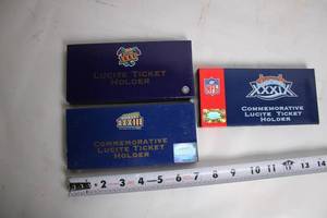 lot 238 image: Set of 3 NFL Super Bowl Lucite Ticket Holders, Games XXXI, XXXII, and XXXIX