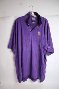 lot 248 image: 2XL Purple Reebok Vikings Polo Shirt with Embroidered Logo