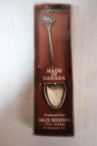 lot 294 image: Canadian Silver Swan Souvenir Spoon in Original Packaging