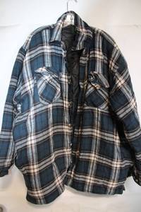lot 309 image: Blue Plaid Quilted Flannel Jacket - XL