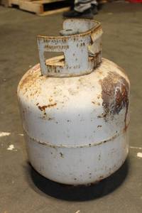 lot 359 image: Used 20-Lb Propane Gas Tank