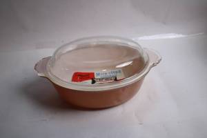 lot A-414 image: Vintage Anchor Hocking Mira-Clean Oval Ovenware with Lid
