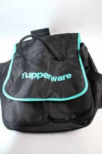 lot 472 image: Tupperware Insulated Black Lunch Cooler Bag