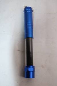 lot 489 image: Blue LED Flashlight with Extendable Handle