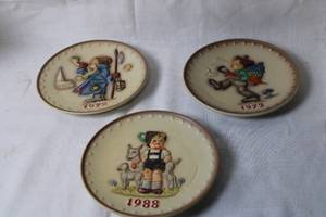 Set of 3 Vintage Goebel Hummel Annual Collector Plates 1972, 1973, 1988