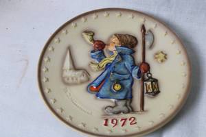 Set of 3 Vintage Goebel Hummel Annual Collector Plates 1972, 1973, 1988