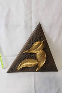 lot 257 image: Triangular Wall Decor with Gold Leaves by Burwood Products Co.
