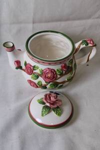 lot 300 image: Artisan Rose Design Ceramic Teapot