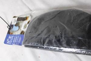 lot 304 image: New Ice Chaps with Velcro Straps and Padded Knees