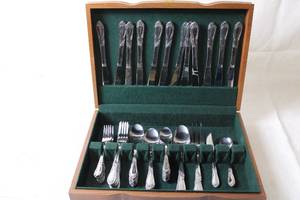 lot 314 image: 63-Piece Silver Plated Flatware Set with Wooden Storage Case