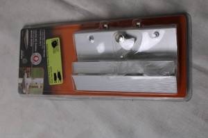 lot 325 image: Horizon Aluminum Surface Mounted Sliding Glass Door Handle