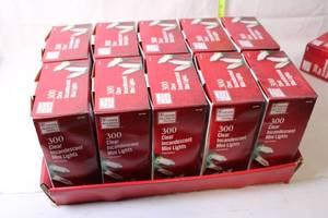 lot 333 image: Set of 8 Boxes Home Accents 300 Clear Incandescent Mini Lights