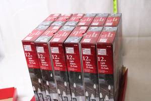 lot 338 image: 10 Packs of Home Accents Holiday 12-Inch Light Stakes (25-Pack Each)