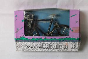 lot 344 image: 110 Scale Racing Bike Model with Original Packaging