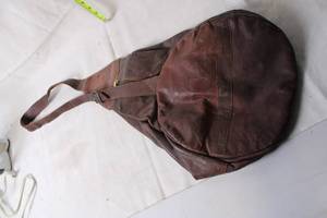 lot 352 image: Vintage Brown Leather Sling Backpack with Zipper Pocket