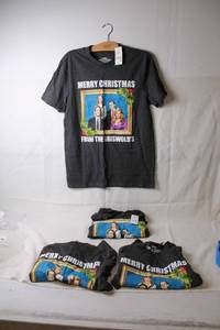 lot 384 image: Set of 4 Medium National Lampoons Christmas Vacation T-Shirts