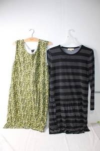 lot 385 image: Ann Taylor and Michael Kors XL Dresses Set