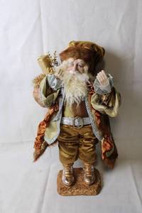 lot 411 image: Vintage Santa Claus Figurine with Gold Accents