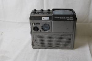lot 421 image: Vintage Portland AMFM Radio Television Combo
