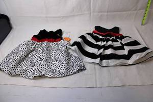 lot 455 image: Set of 2 Infant Dresses by Penelope Mack - 12 Months
