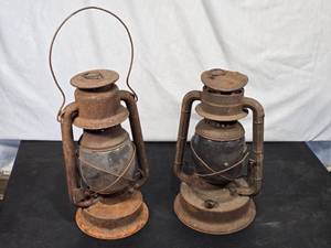 lot 13 image: Lot of Two Vintage D-Lite Lanterns