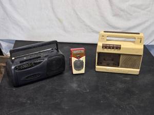 lot 22 image: Vintage Radios and Cassette Player Emerson, Take-A-Long, Nasta