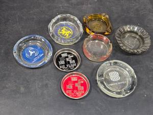 lot 32 image: Lot of Vintage Hotel and Souvenir Ashtrays include ashtrays from the Sonesta Hotels, Ramada Inn, and Six Flags Over Texas