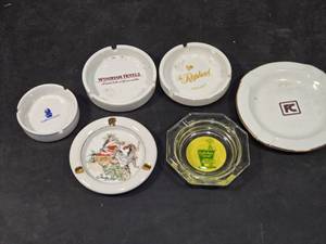 lot 40 image: Hotel and Advertising Ashtrays