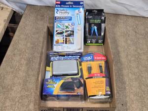 lot 113 image: Lot of Electronics and Accessories