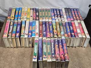 lot 132 image: Lot of Vintage Disney VHS Tapes