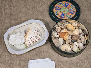 lot 48 image: Lot of Seashells and Decorative Plate with Mineral Specimen